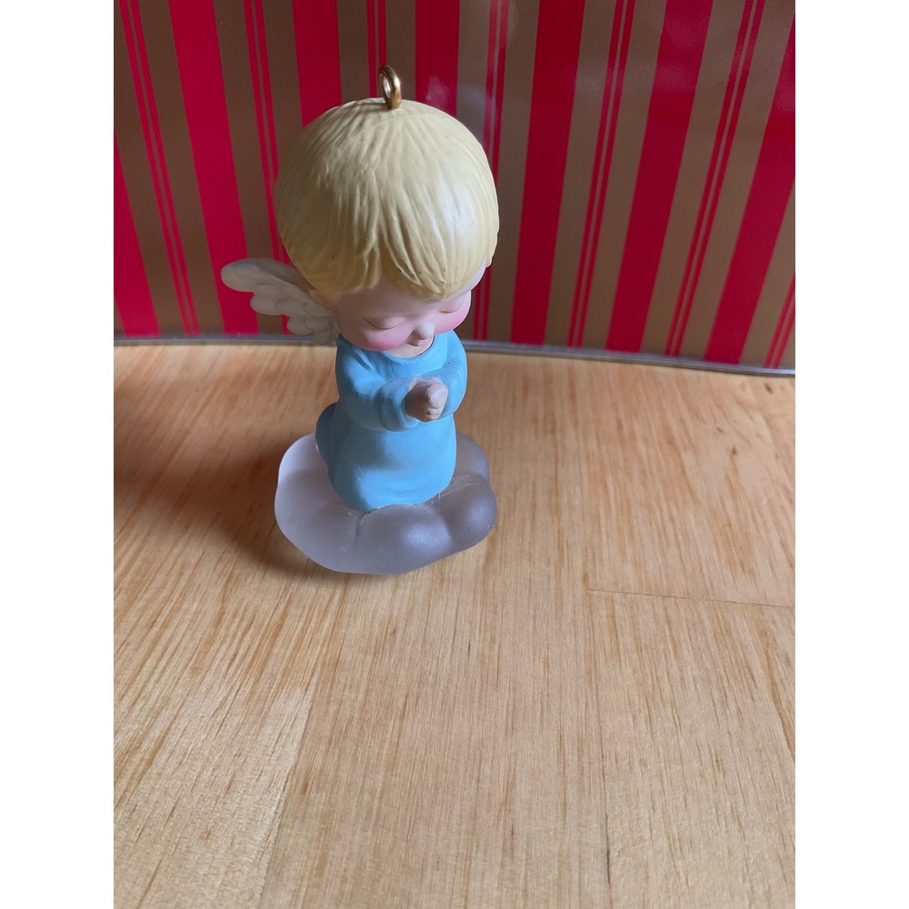 Vintage 1988 Hallmark Mary Hamilton Angel on Cloud Ornament Blue Cherub